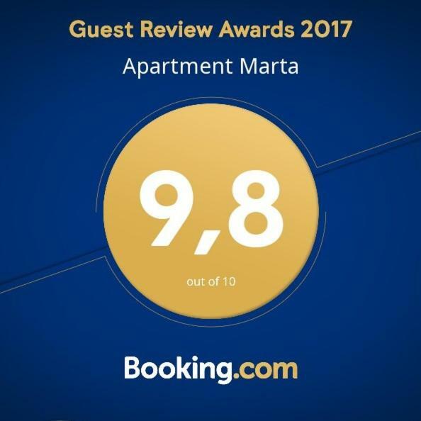 Apartment Marta Ražanac Esterno foto
